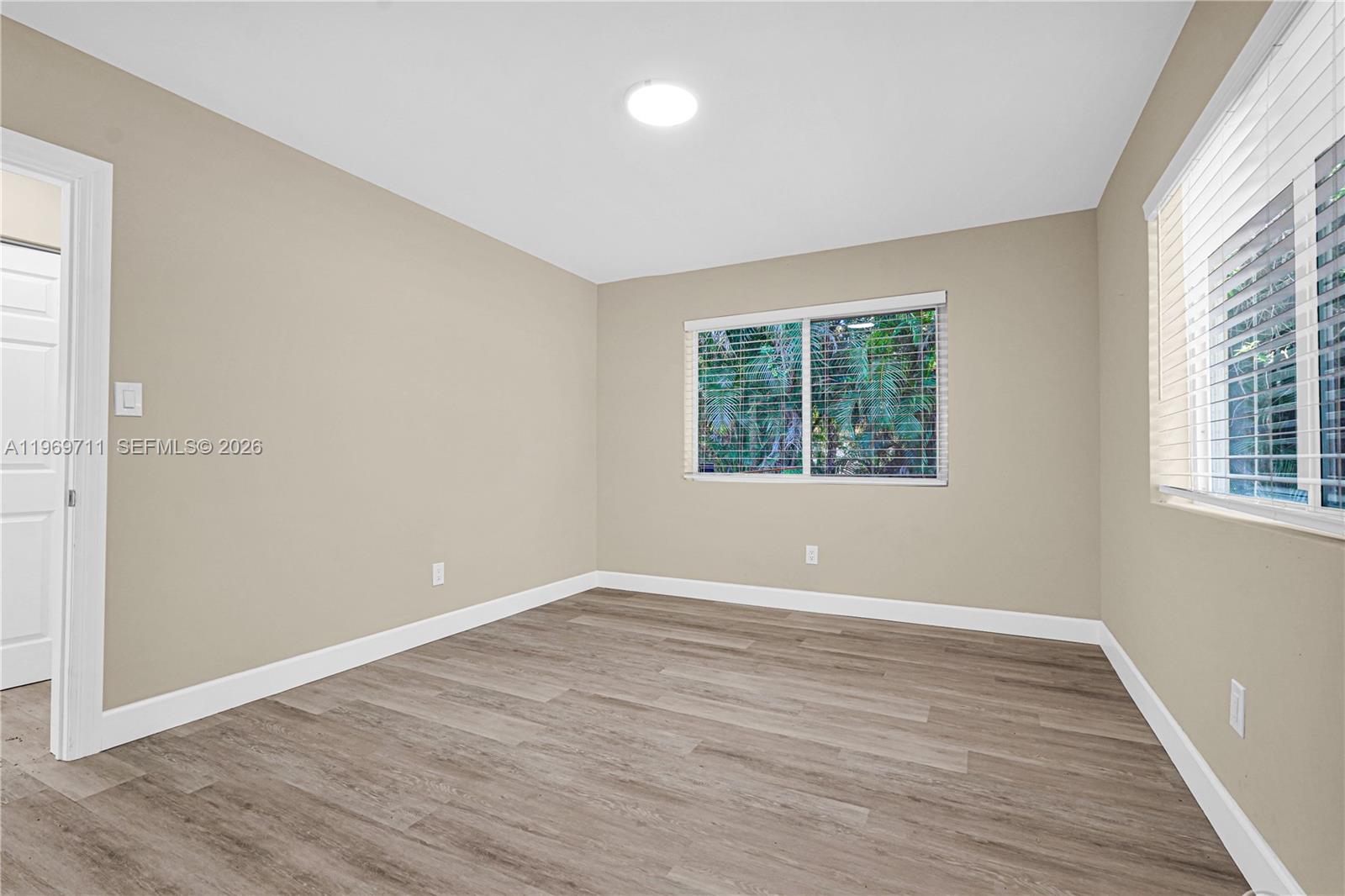 GRIFFINGS BISCAYNE PK EST - Residential