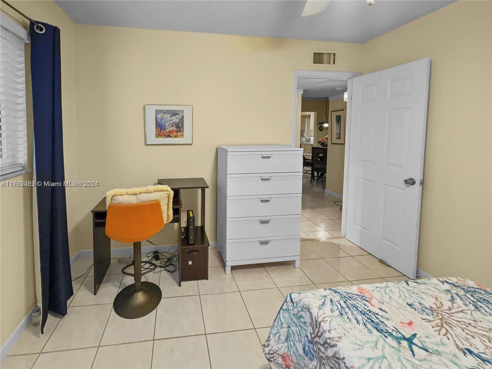 STAR PARADISE CONDO - Residential