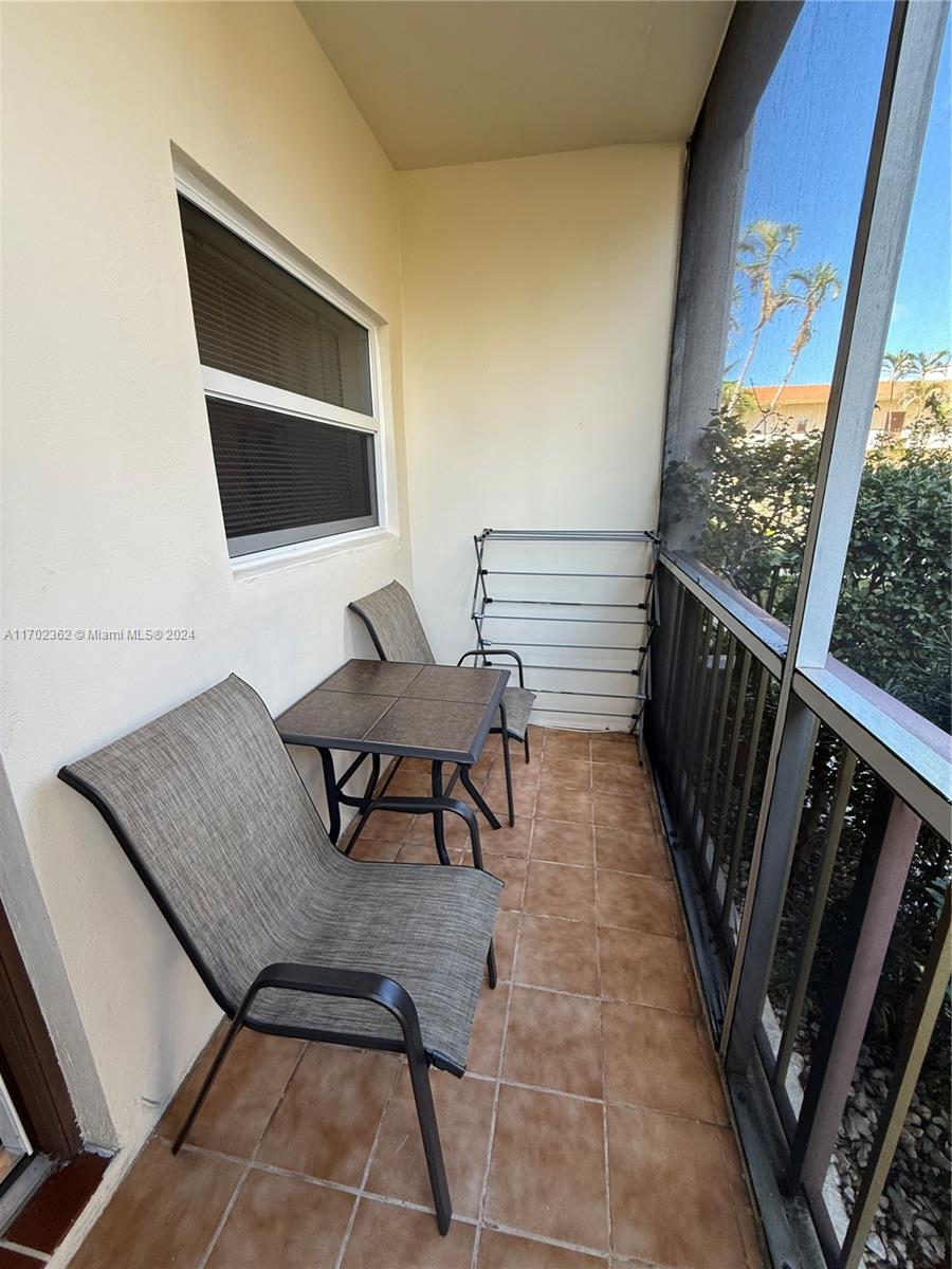 STAR PARADISE CONDO - Residential