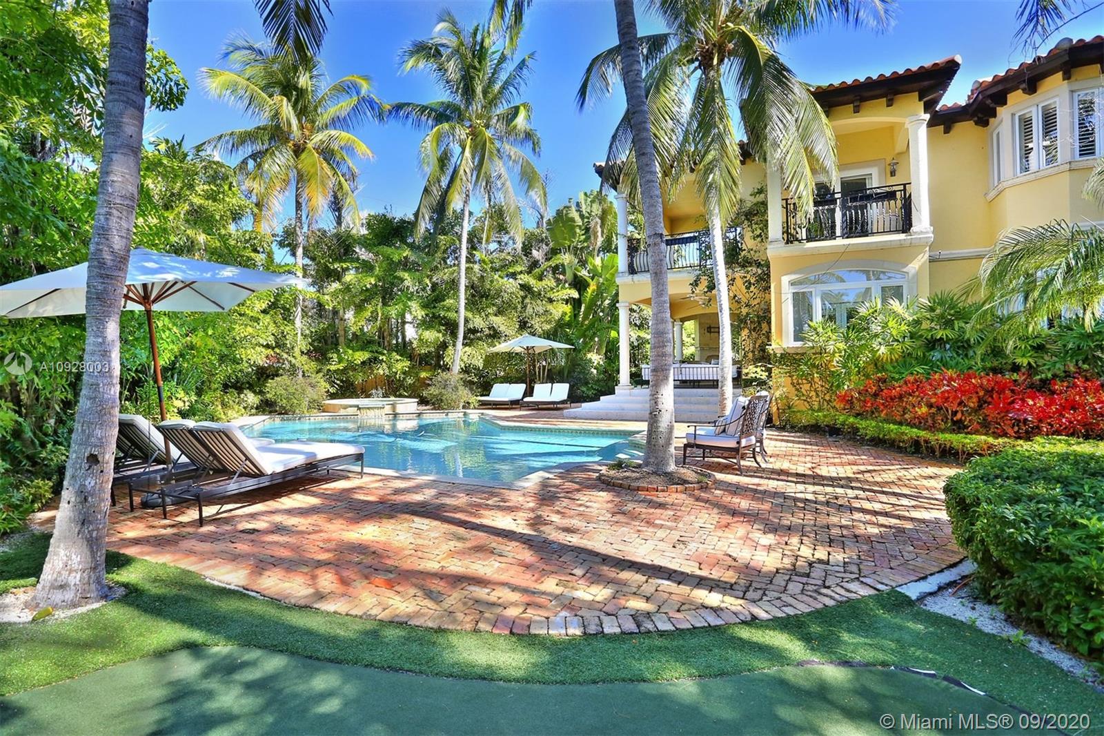 TROPICAL ISLE HOMES SUB 4 - Residential