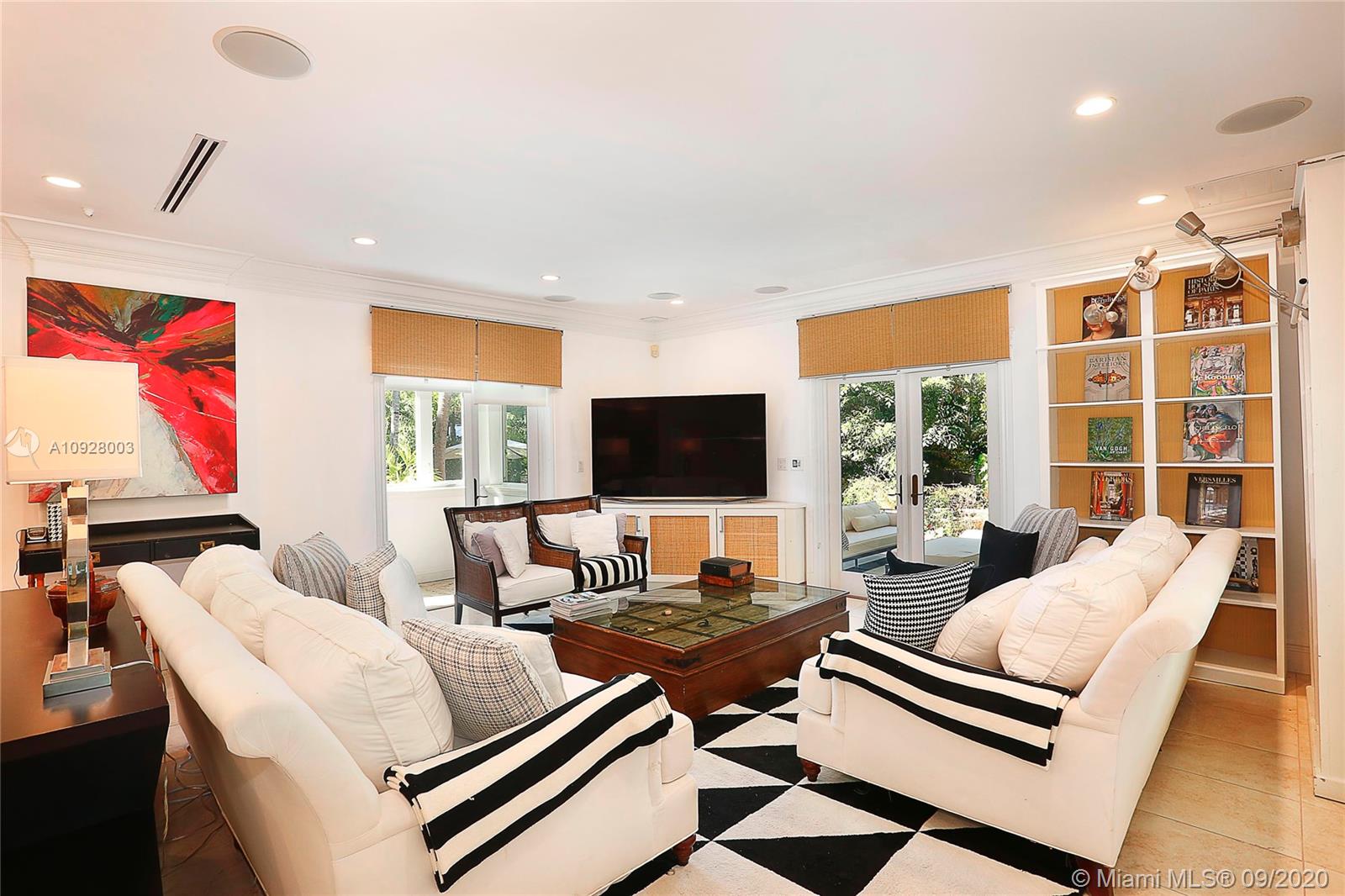 TROPICAL ISLE HOMES SUB 4 - Residential