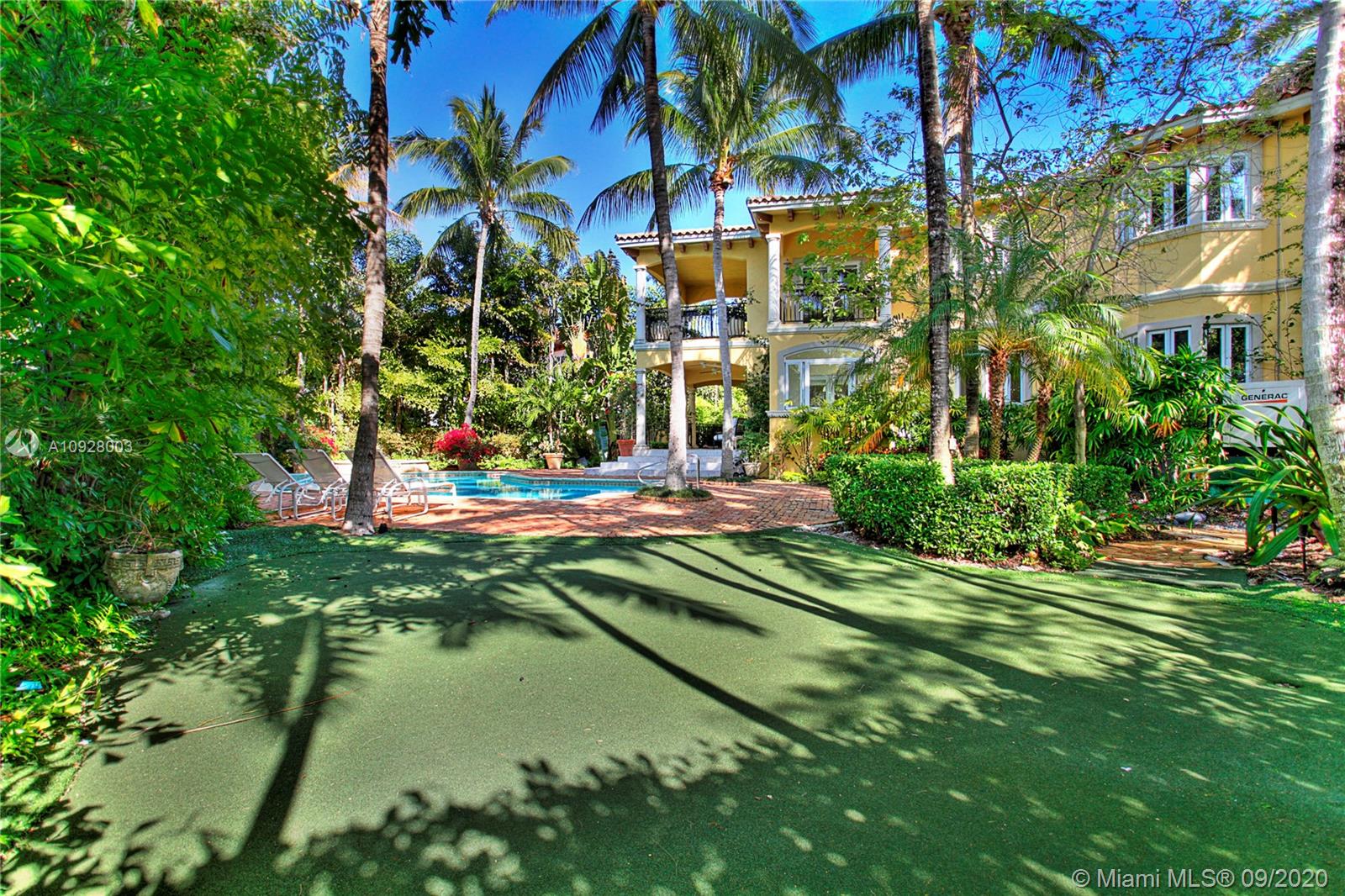 TROPICAL ISLE HOMES SUB 4 - Residential