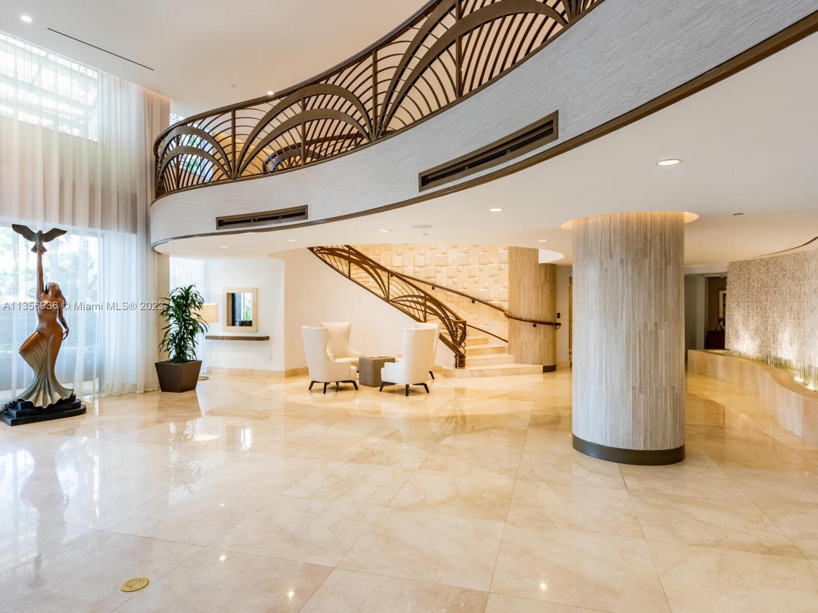 THE PINNACLE CONDO - Residential