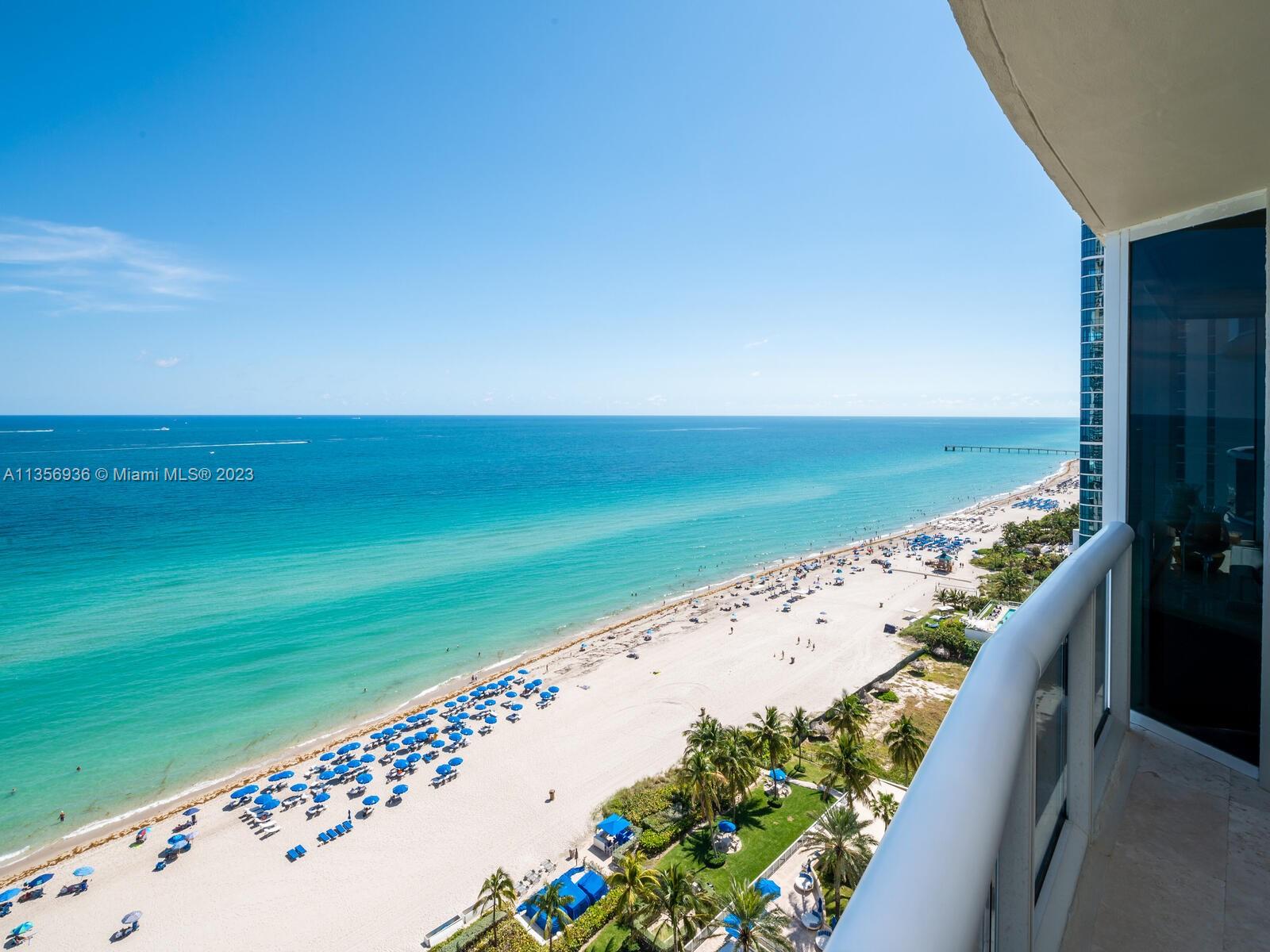 THE PINNACLE CONDO - Residential