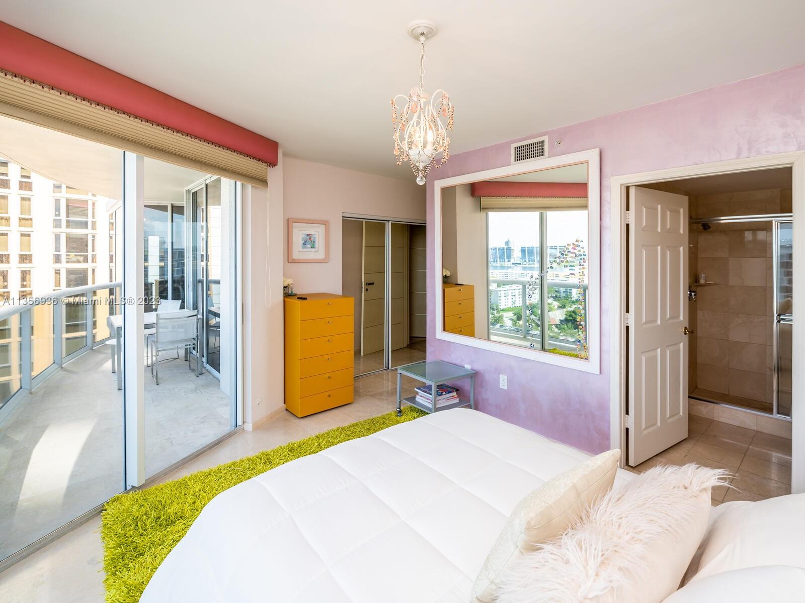 THE PINNACLE CONDO - Residential