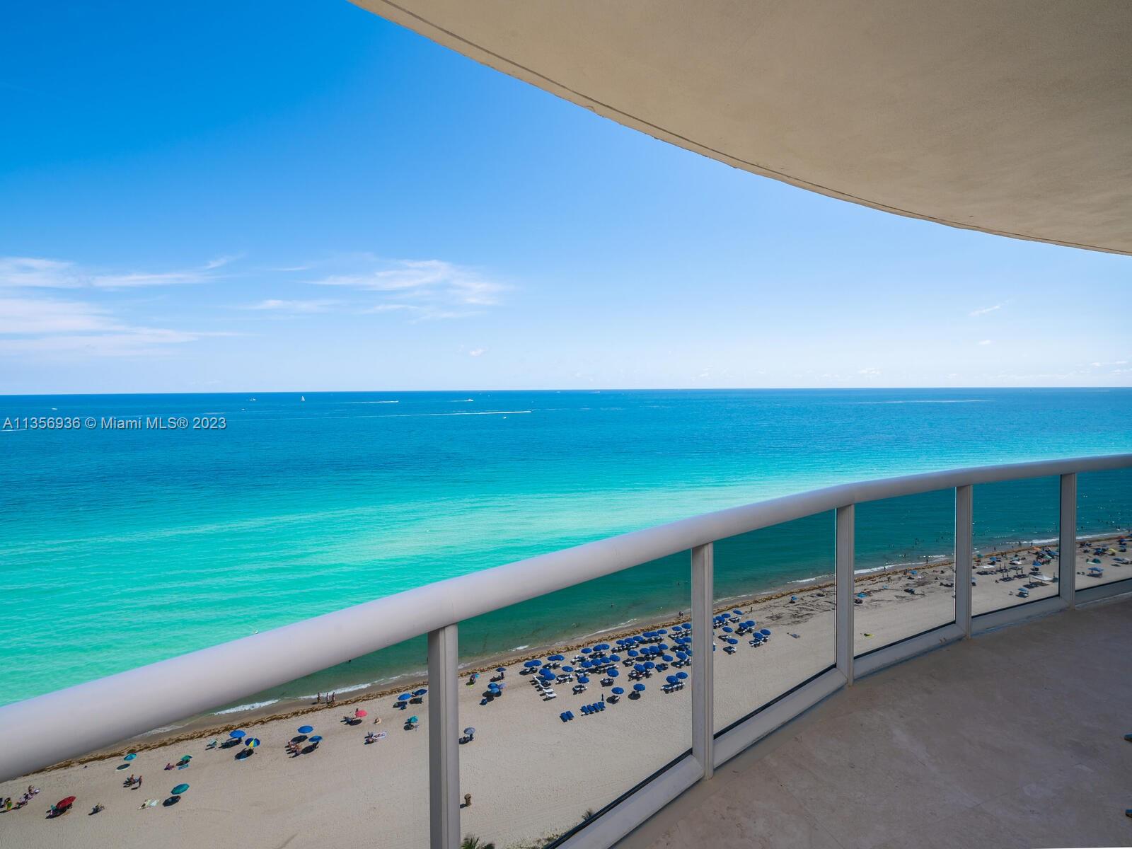 THE PINNACLE CONDO - Residential