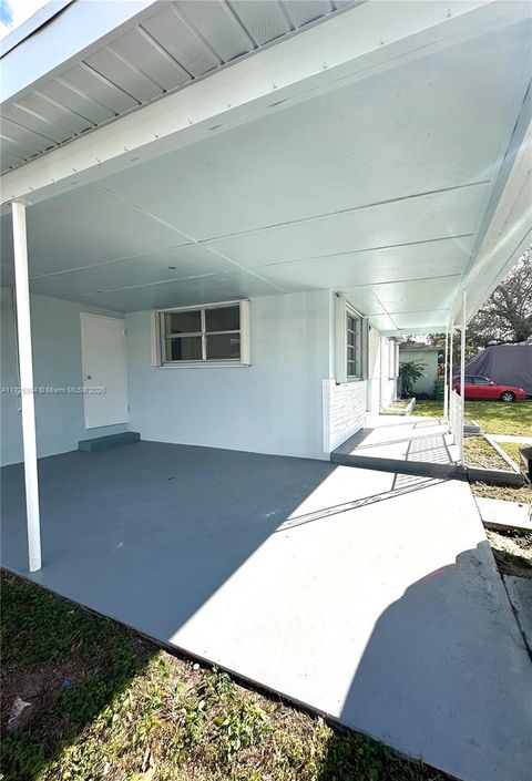 A home in Pembroke Pines