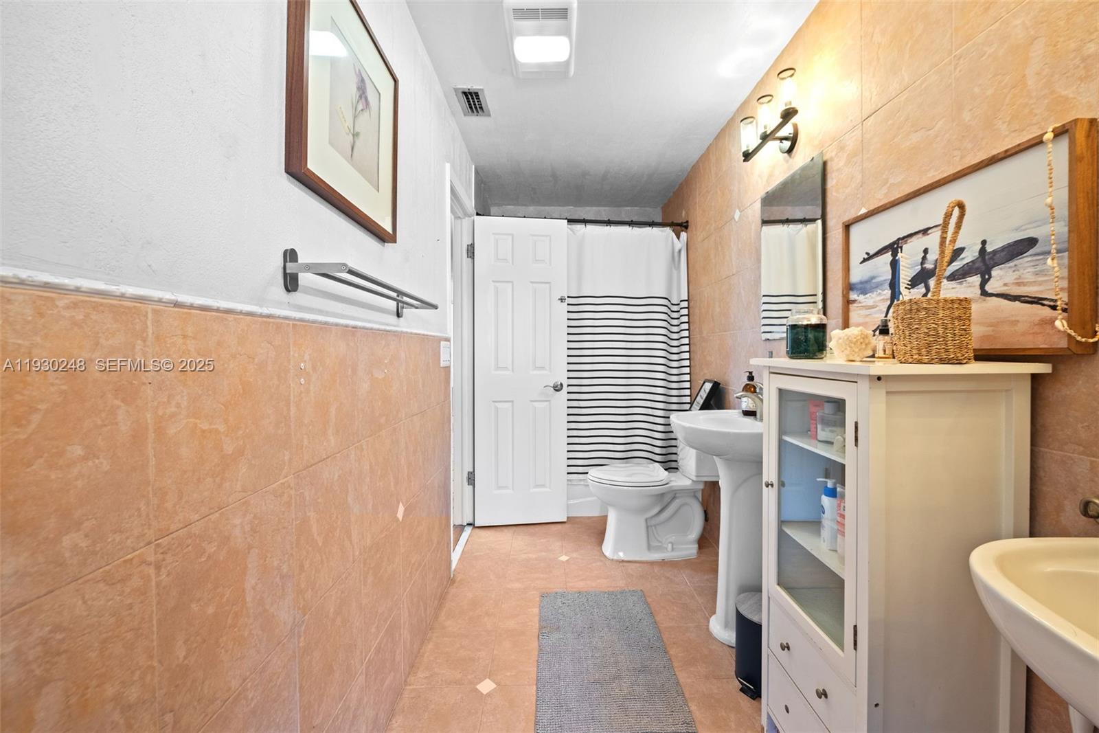 BONAVENTURE LAKES ADD 1 - Residential Lease