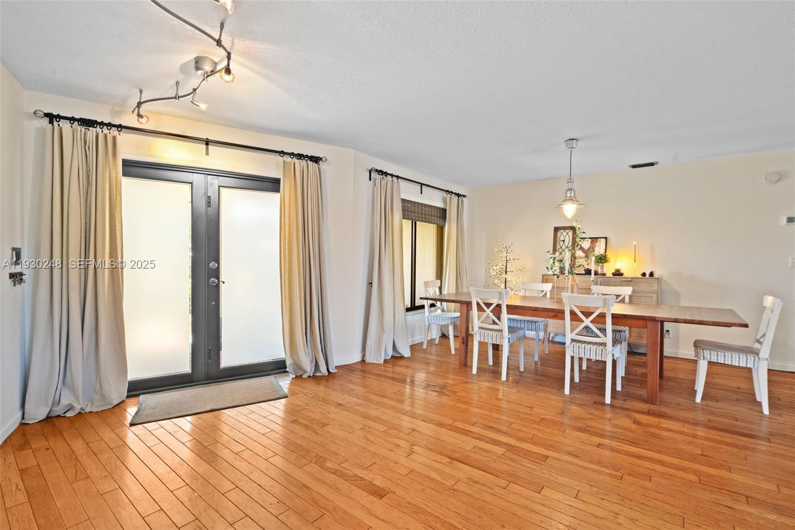 BONAVENTURE LAKES ADD 1 - Residential Lease