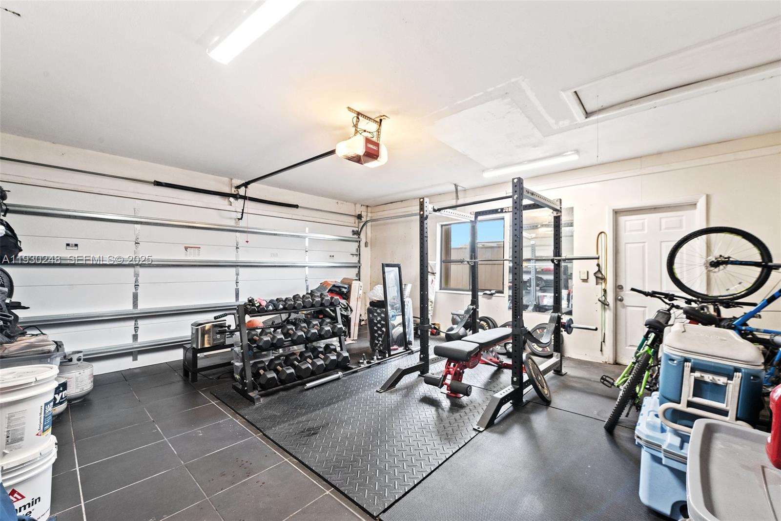 BONAVENTURE LAKES ADD 1 - Residential Lease