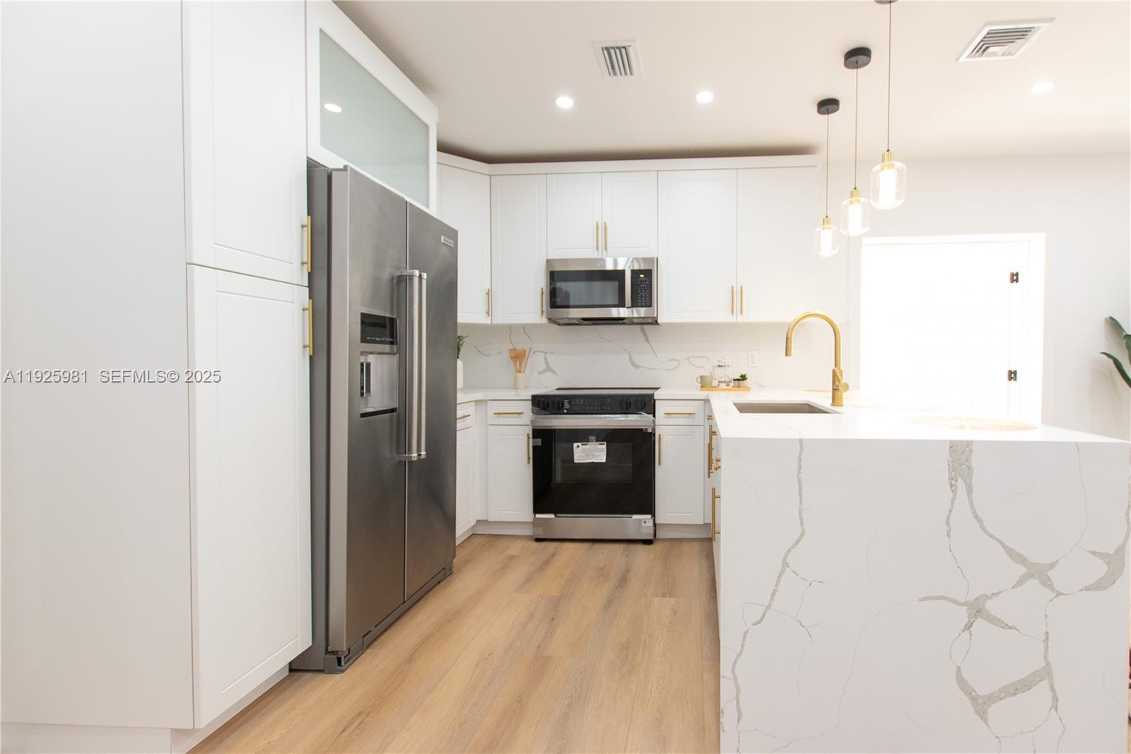 KIMBERLY VILLAGE SEC ONE - Residential