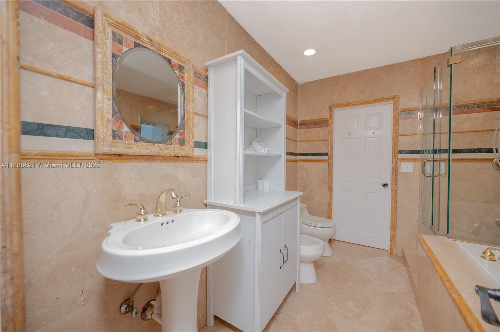 JACARANDA AREA 16A - Residential Lease