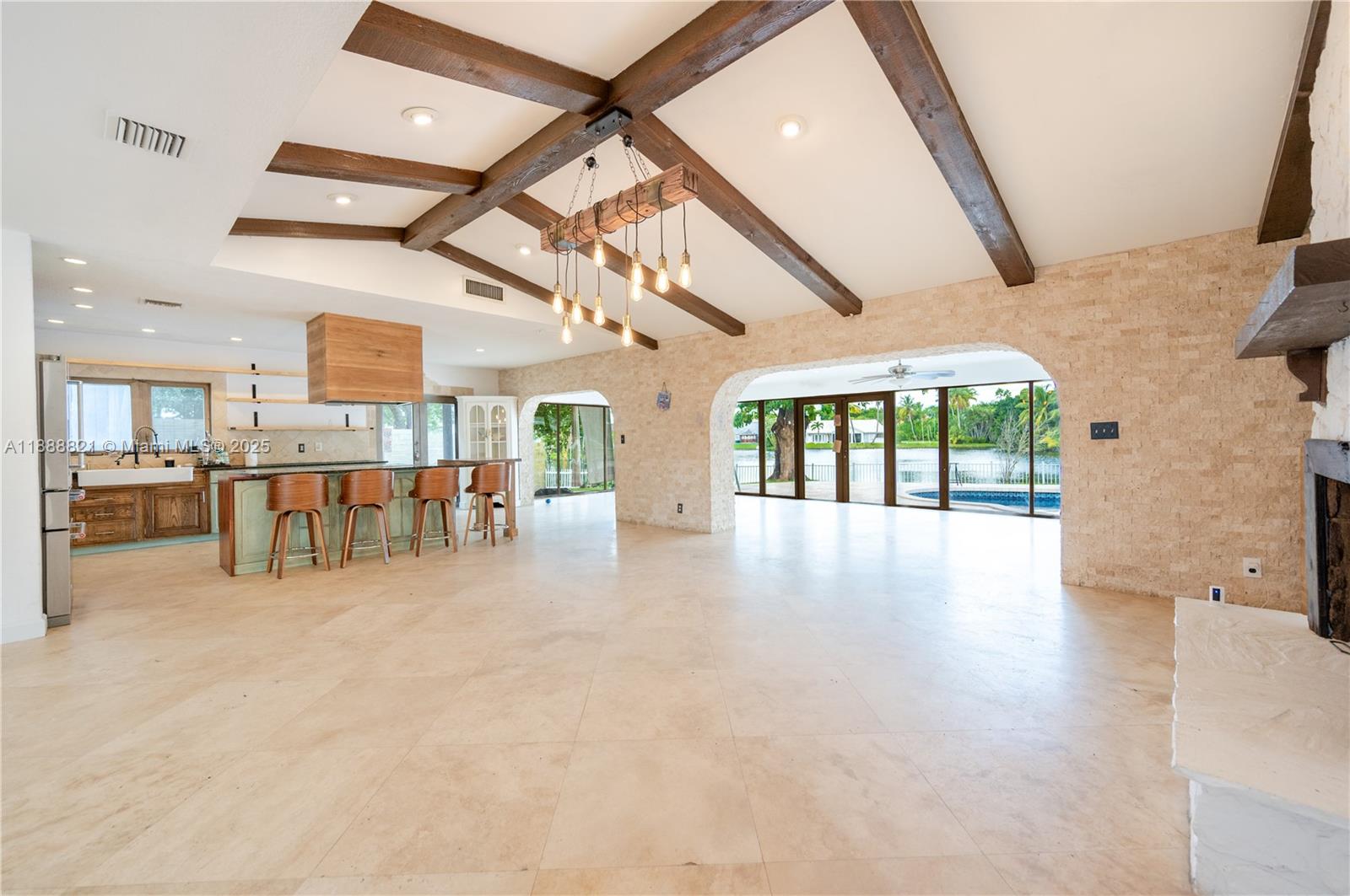 JACARANDA AREA 16A - Residential Lease