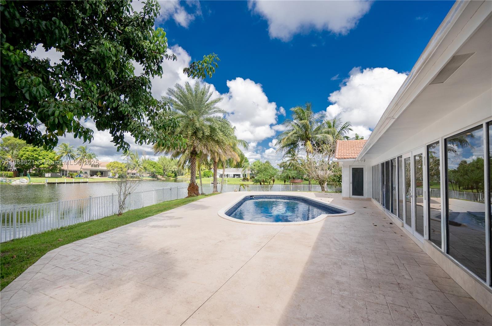 JACARANDA AREA 16A - Residential Lease
