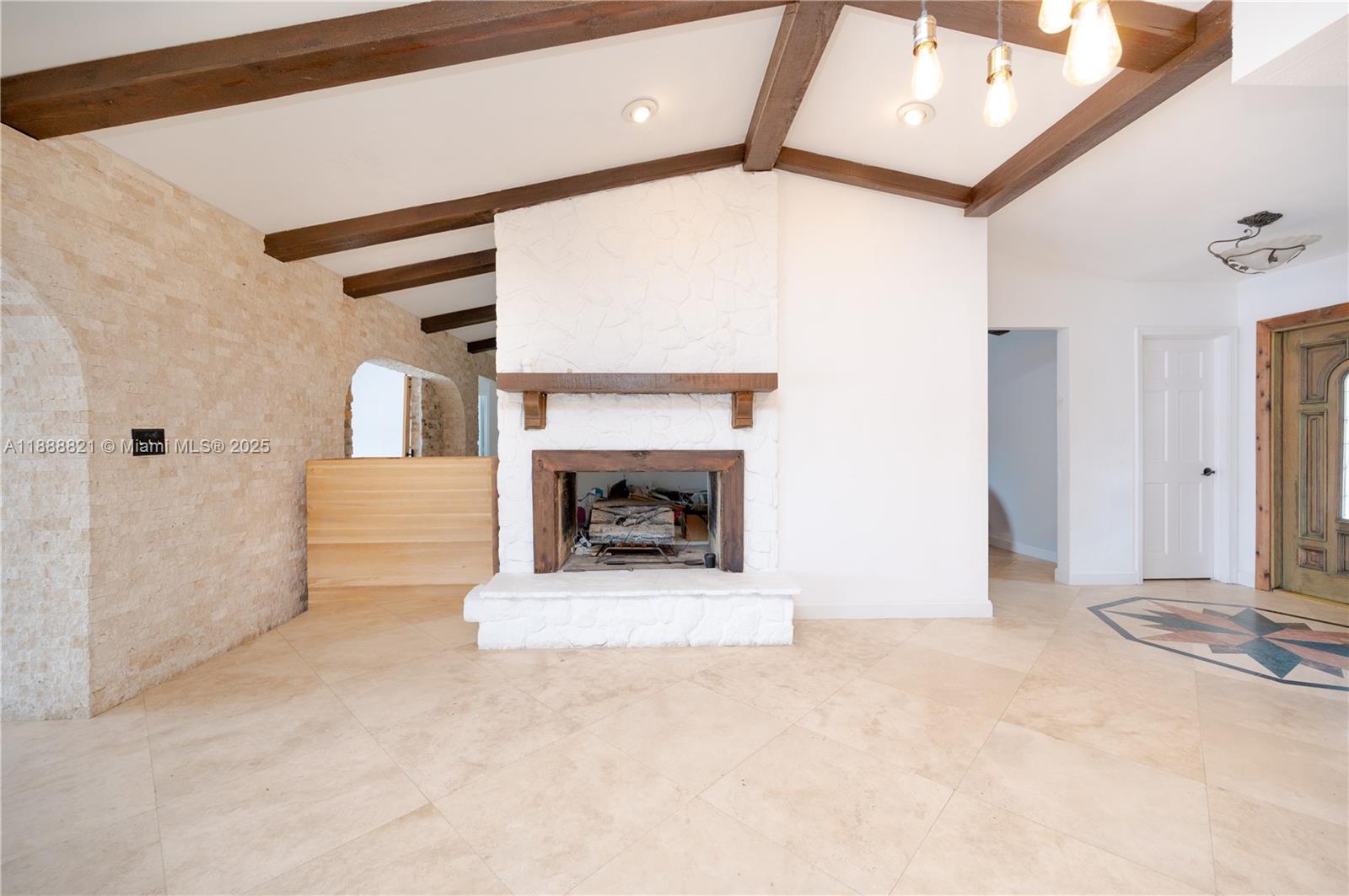 JACARANDA AREA 16A - Residential Lease
