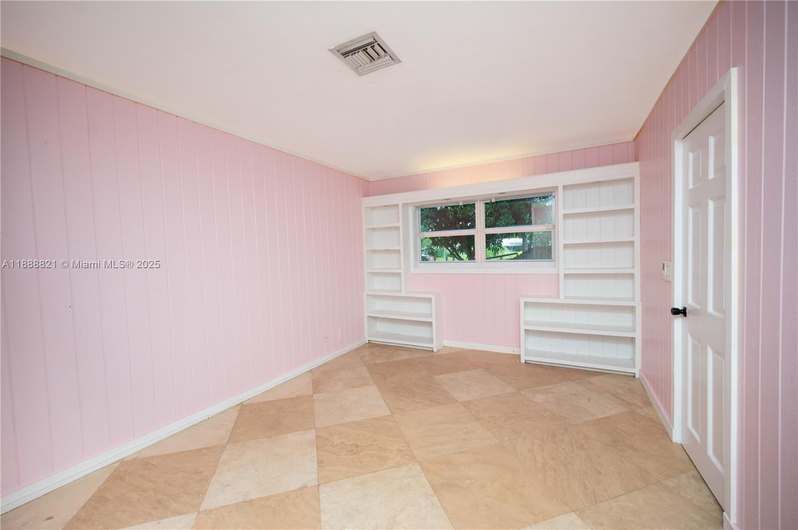 JACARANDA AREA 16A - Residential Lease