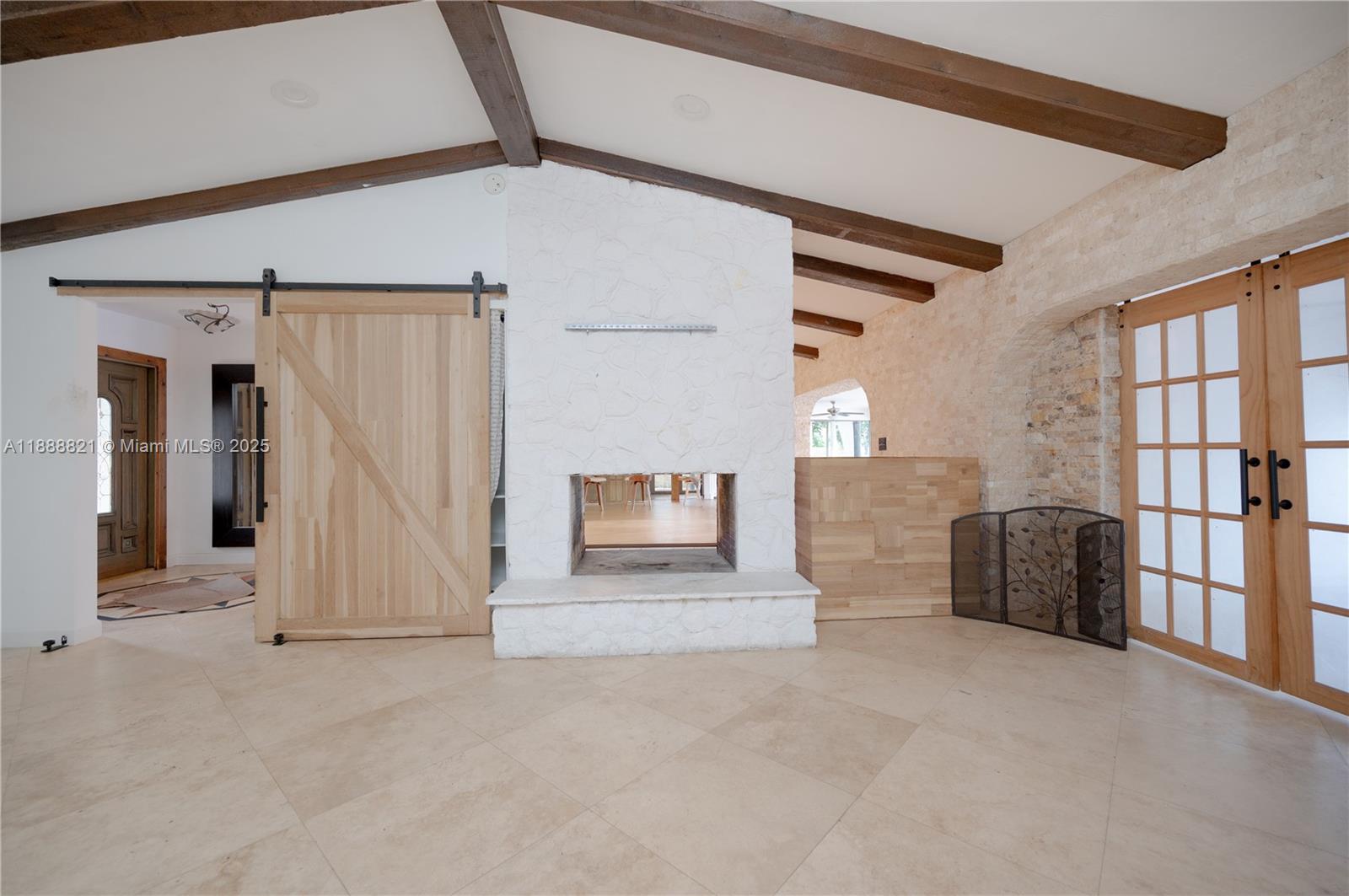 JACARANDA AREA 16A - Residential Lease