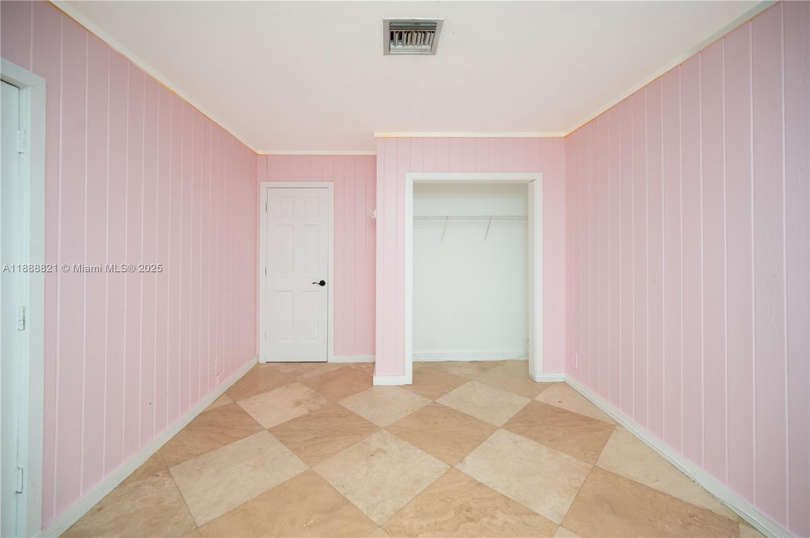 JACARANDA AREA 16A - Residential Lease