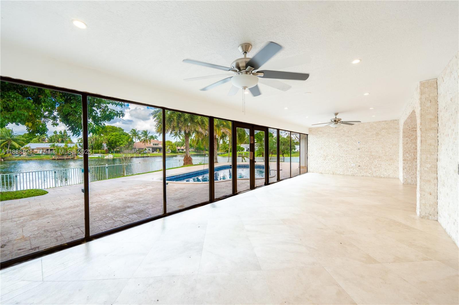 JACARANDA AREA 16A - Residential Lease