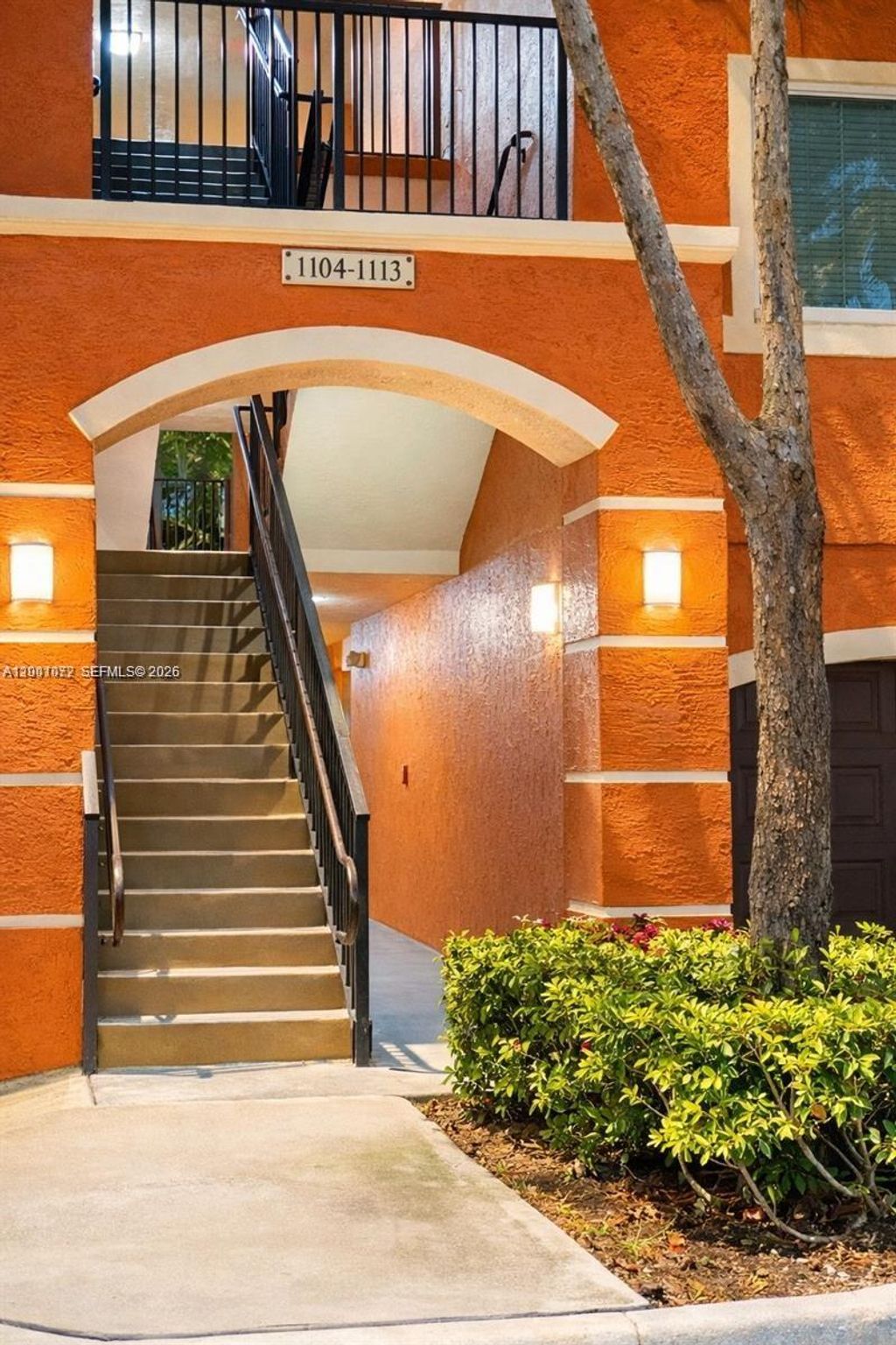 Photo of 4167 N Haverhill Rd #1113, West Palm Beach, FL 33417 (MLS # A12001072)