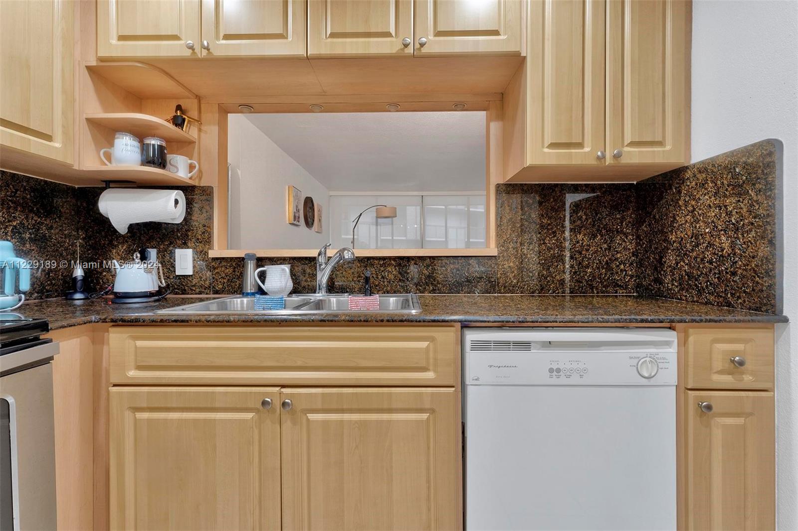 ENSENADA CONDO - Residential