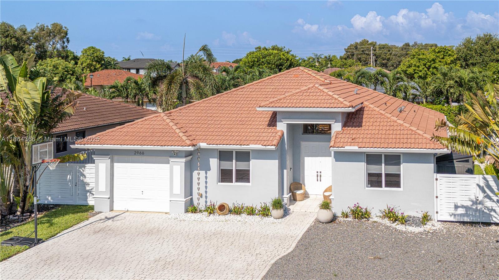 FLORENCIA ESTATES - Residential