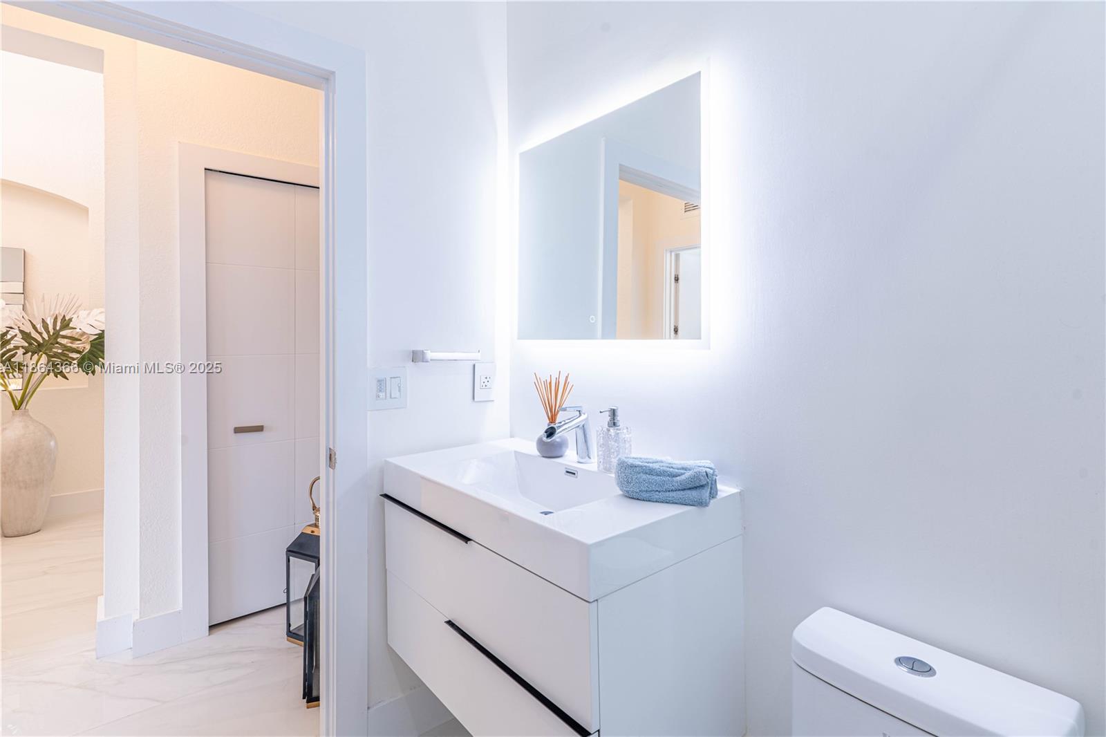 FLORENCIA ESTATES - Residential