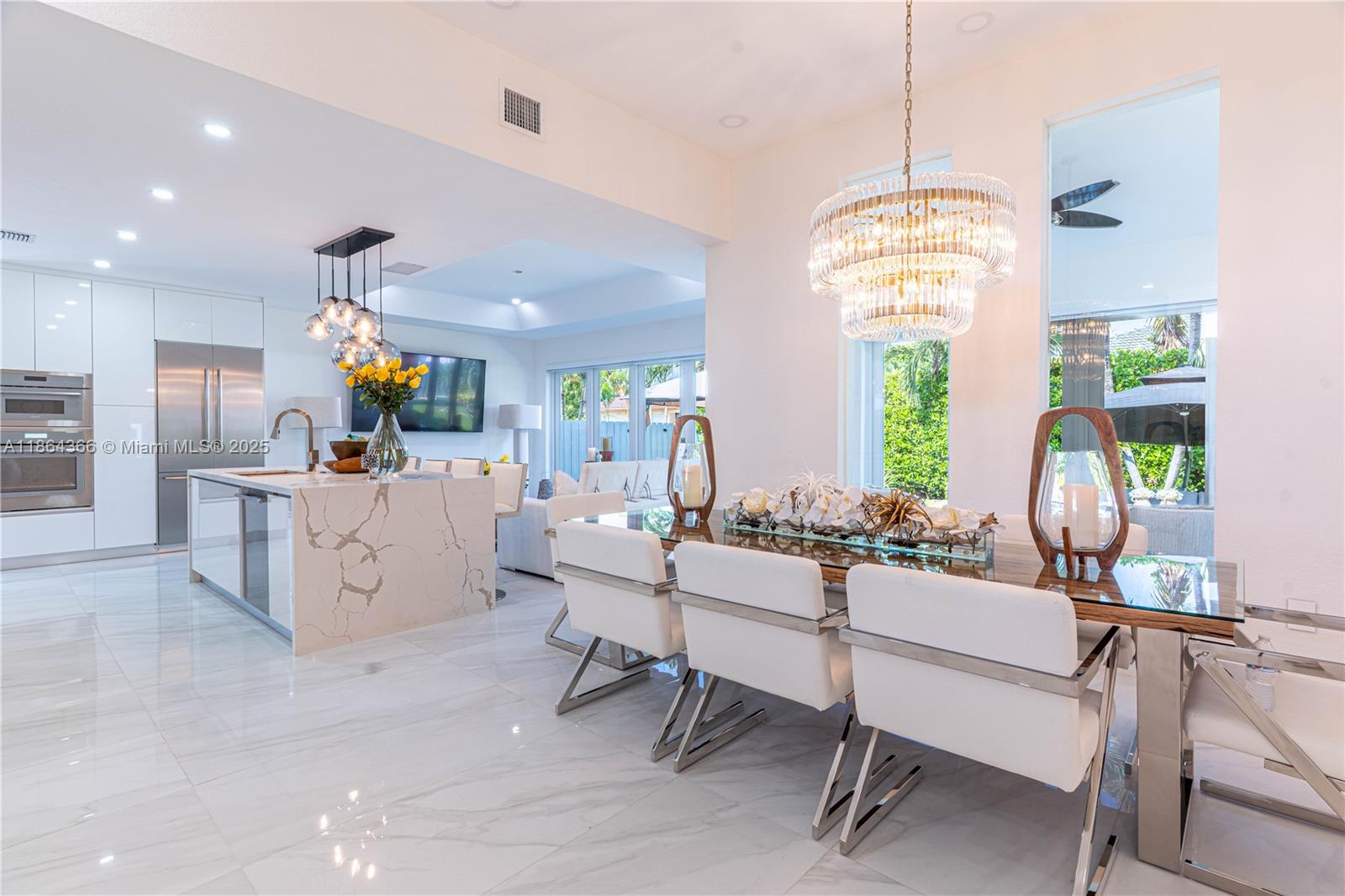 FLORENCIA ESTATES - Residential