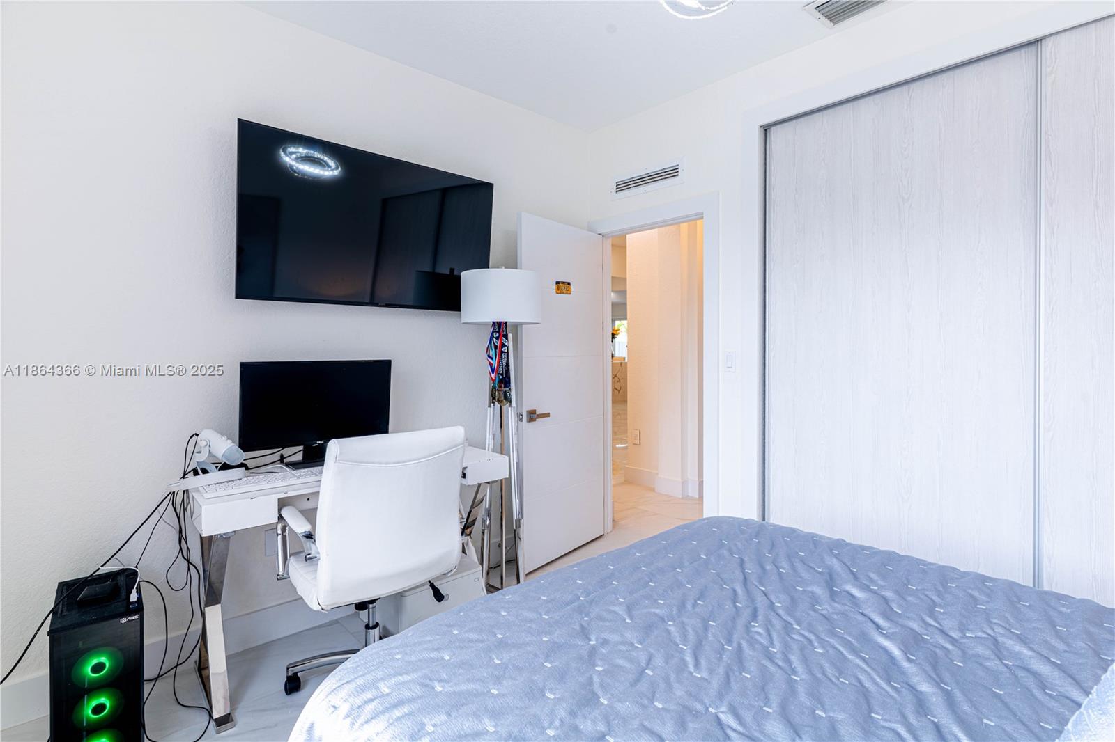 FLORENCIA ESTATES - Residential