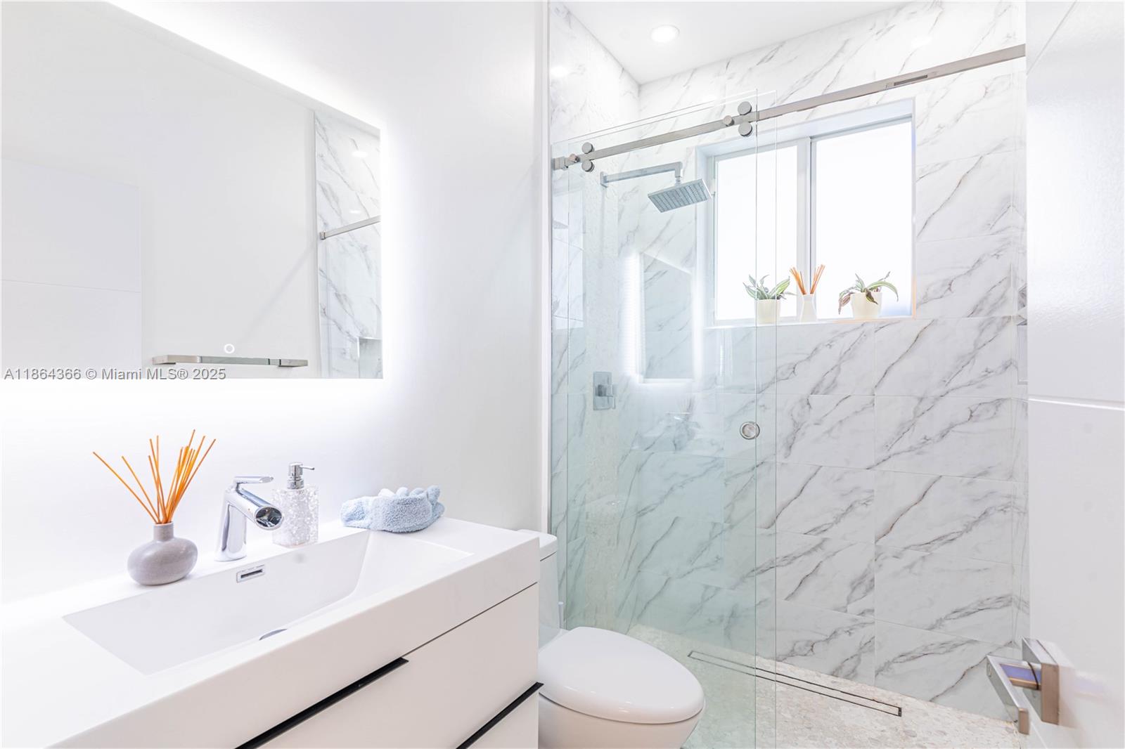 FLORENCIA ESTATES - Residential