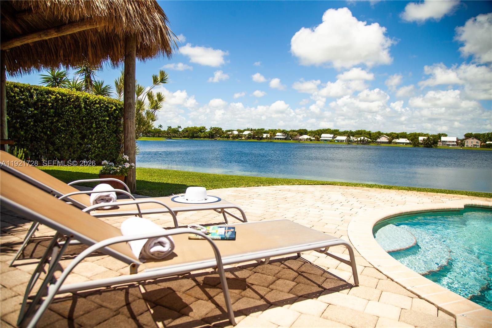 LAKES BY THE BAY SEC 10 - Residential