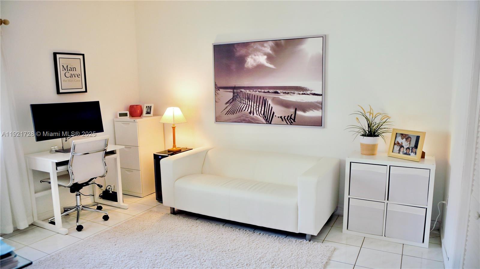 LAKES BY THE BAY SEC 10 - Residential