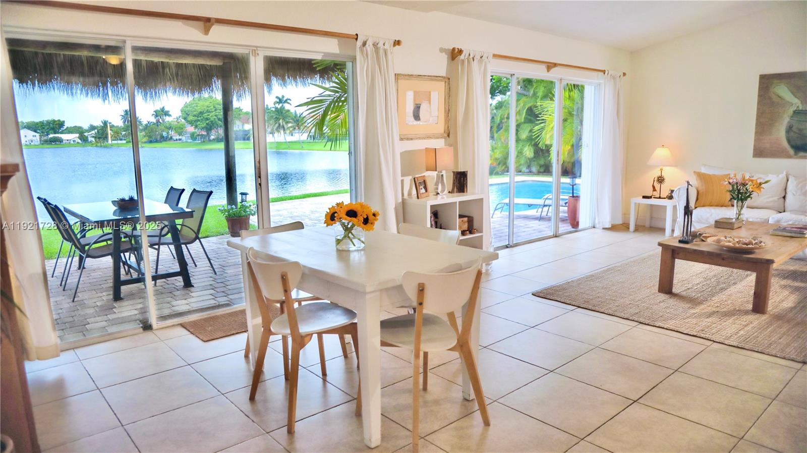 LAKES BY THE BAY SEC 10 - Residential