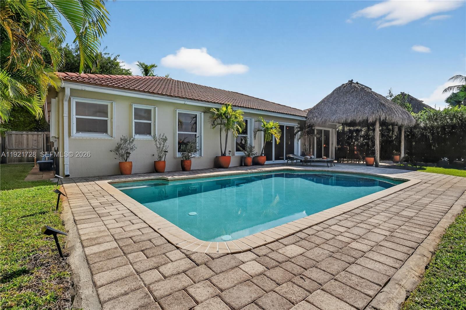 LAKES BY THE BAY SEC 10 - Residential