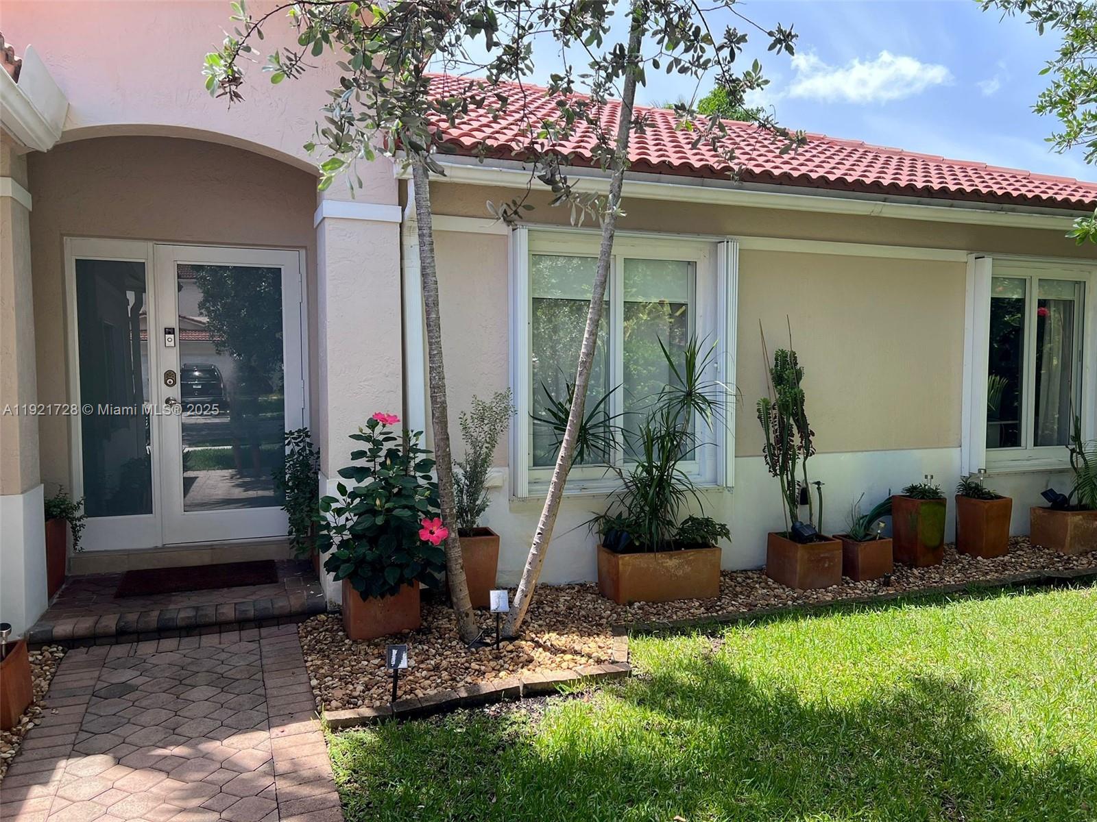 LAKES BY THE BAY SEC 10 - Residential