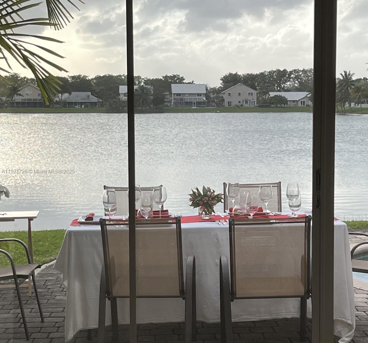 LAKES BY THE BAY SEC 10 - Residential