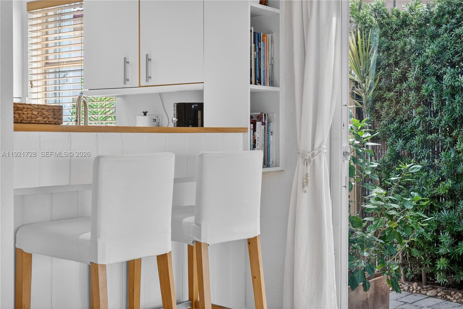 LAKES BY THE BAY SEC 10 - Residential