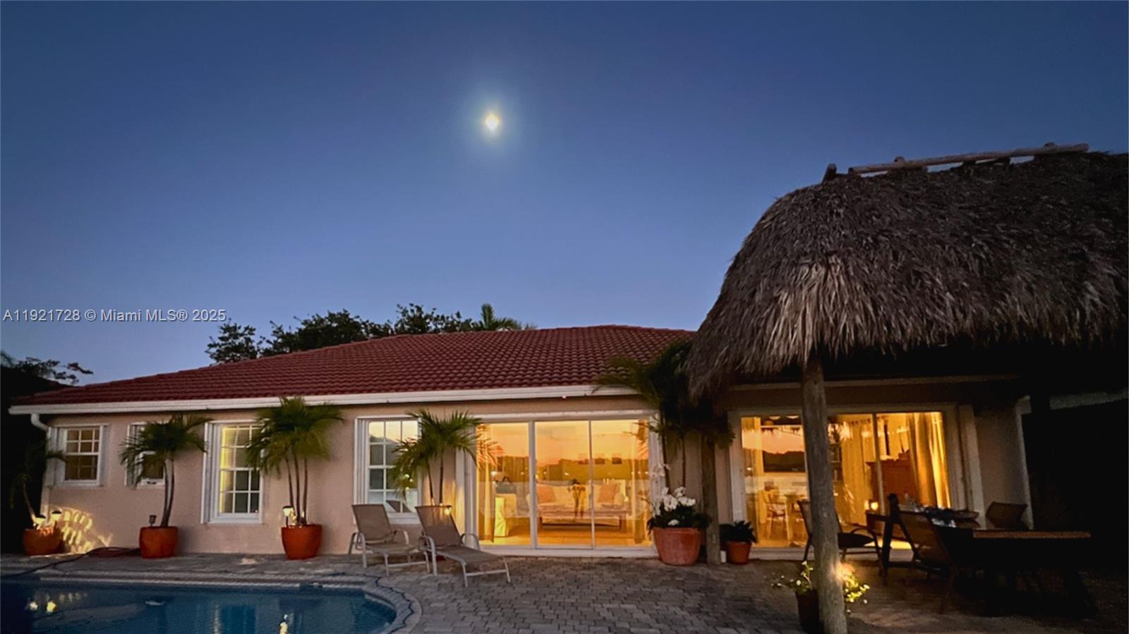 LAKES BY THE BAY SEC 10 - Residential