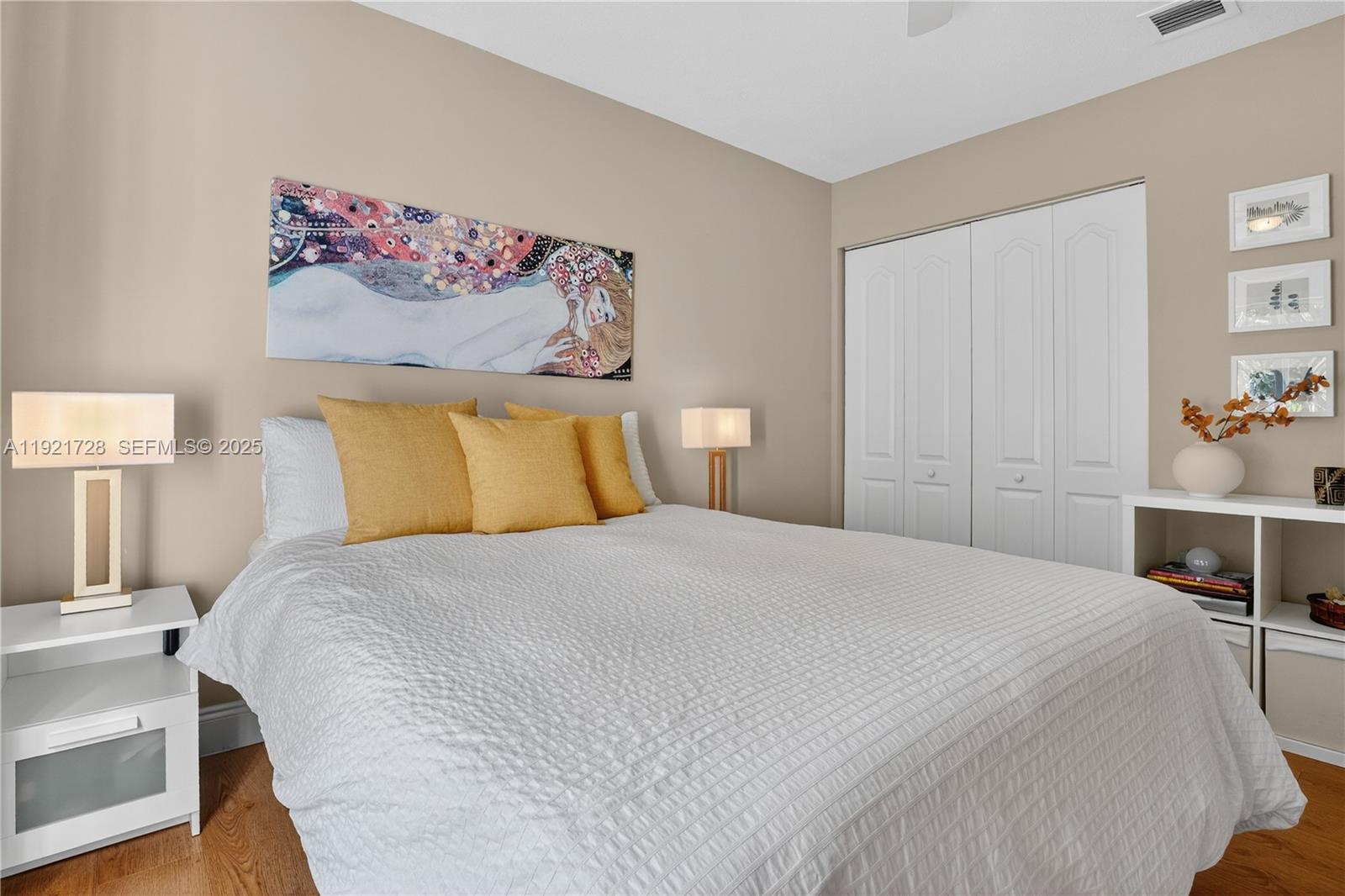 LAKES BY THE BAY SEC 10 - Residential