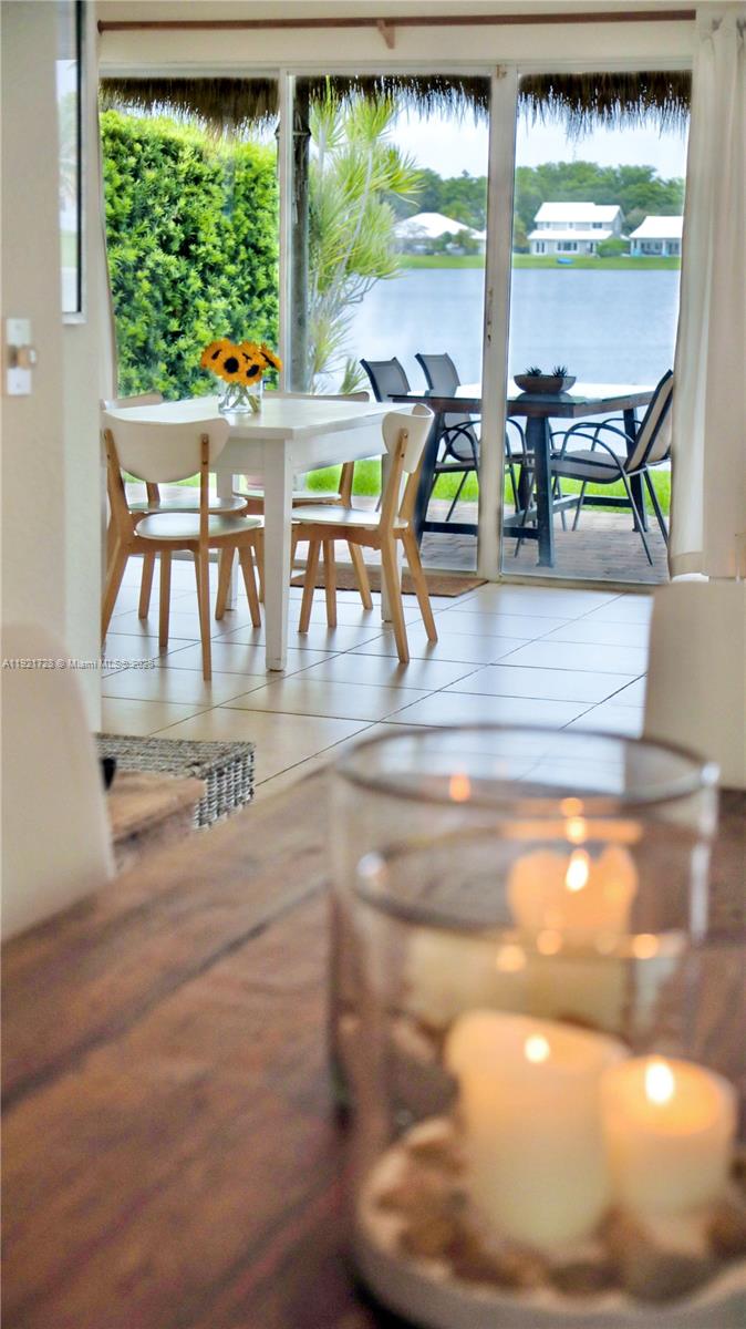 LAKES BY THE BAY SEC 10 - Residential