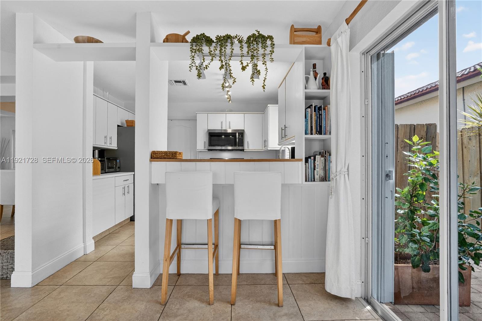 LAKES BY THE BAY SEC 10 - Residential