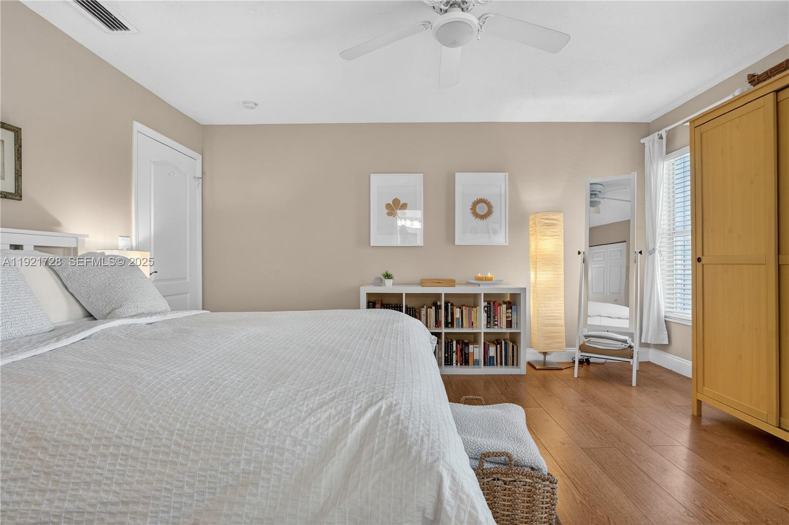 LAKES BY THE BAY SEC 10 - Residential