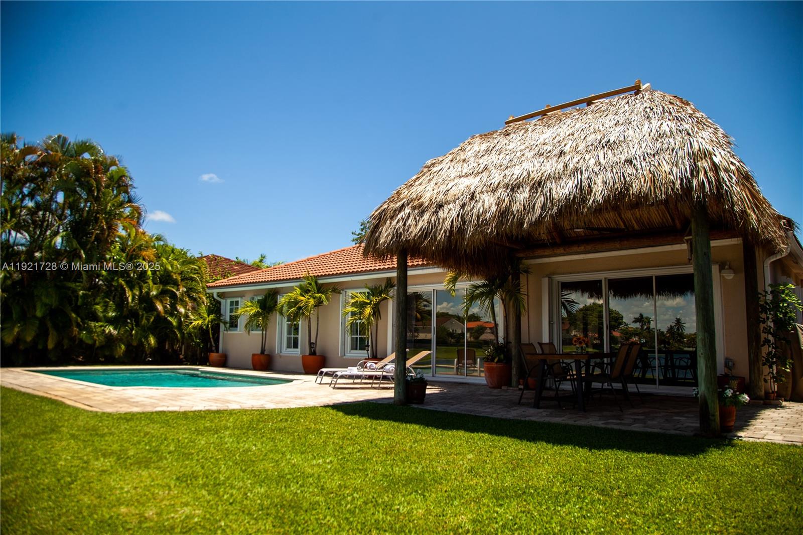 LAKES BY THE BAY SEC 10 - Residential