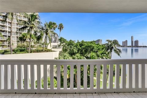 A home in Aventura