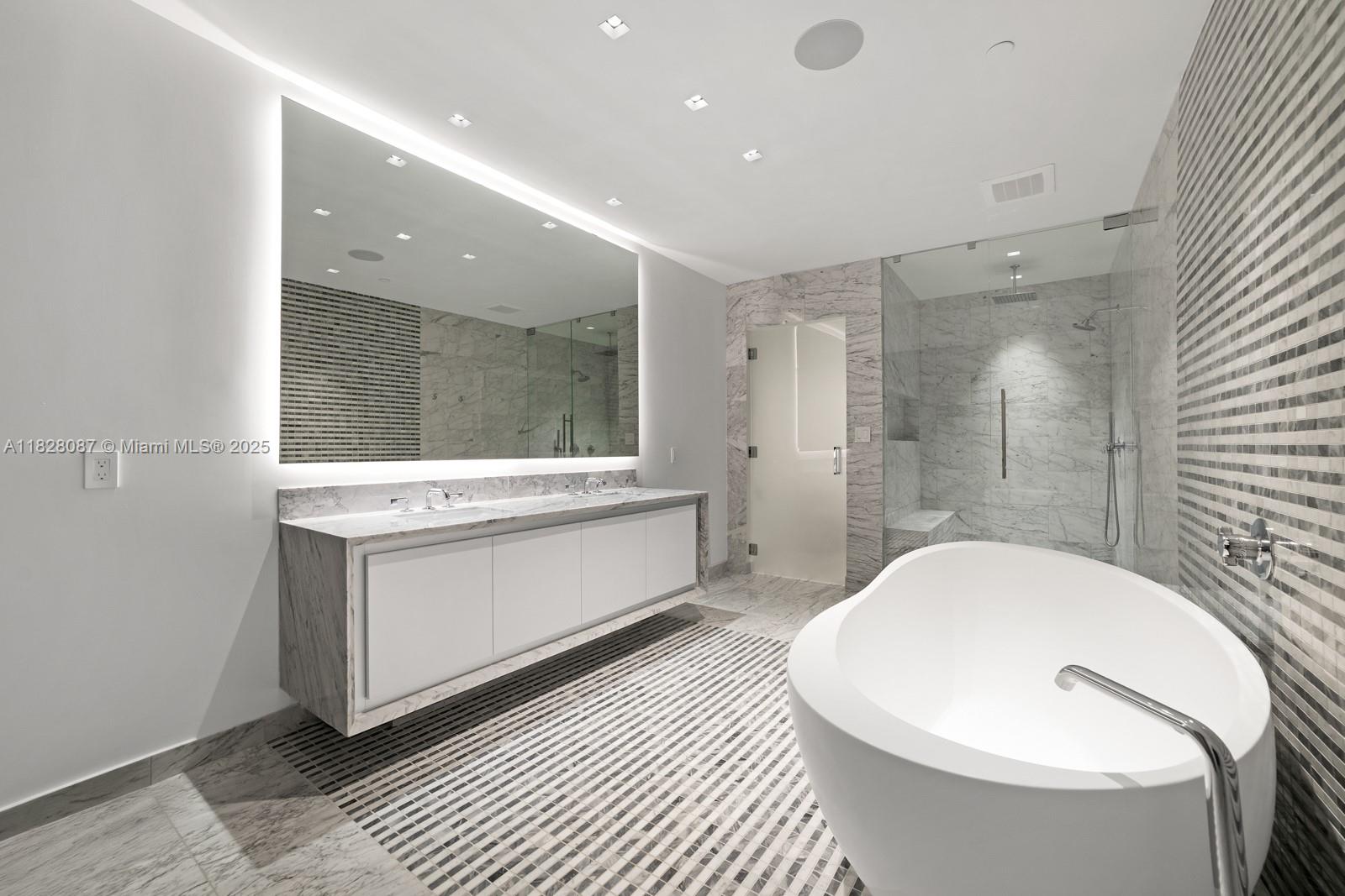 Elysee Miami - Residential