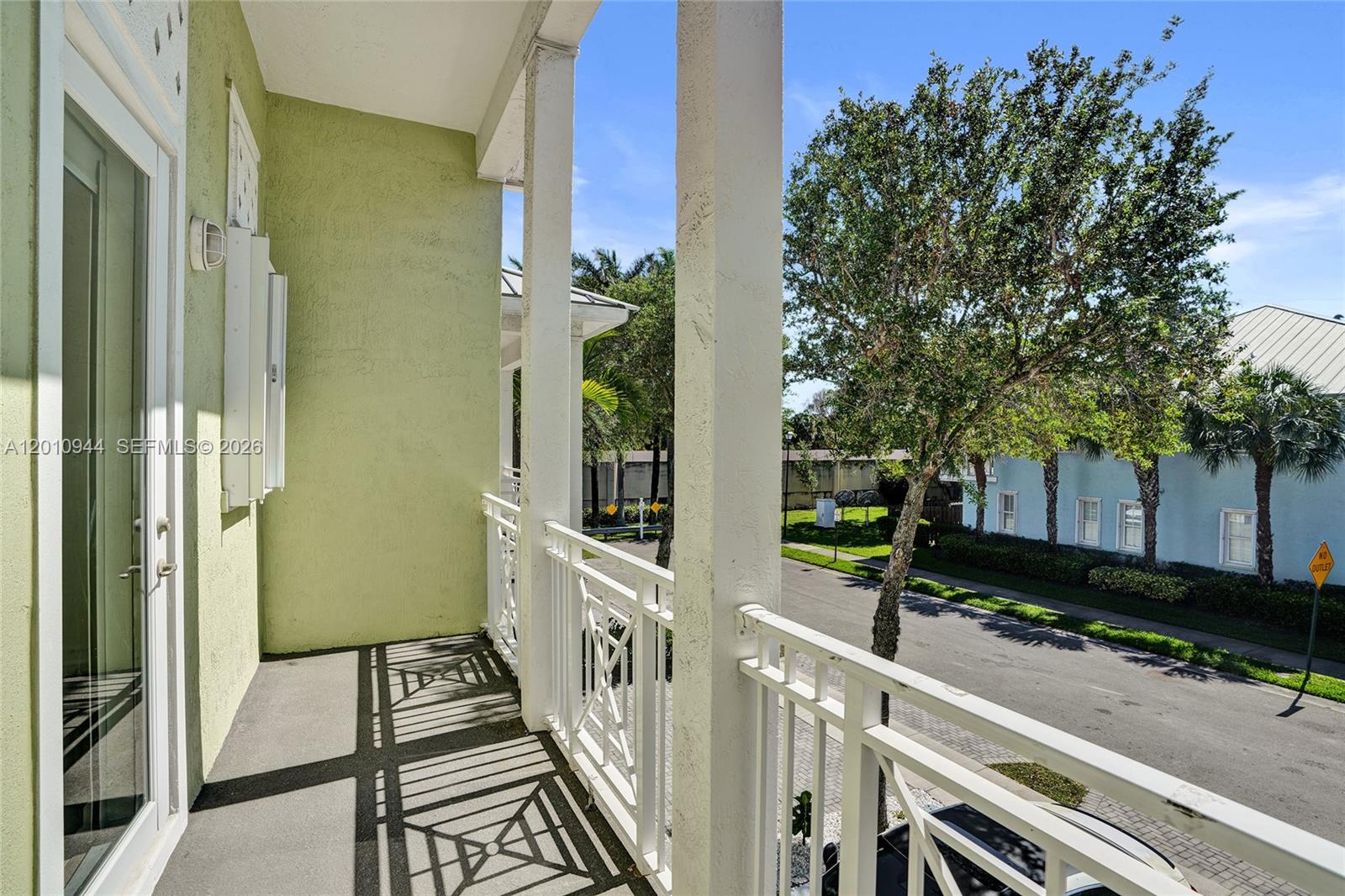 RESERVE AT DORAL WEST - Residential Lease