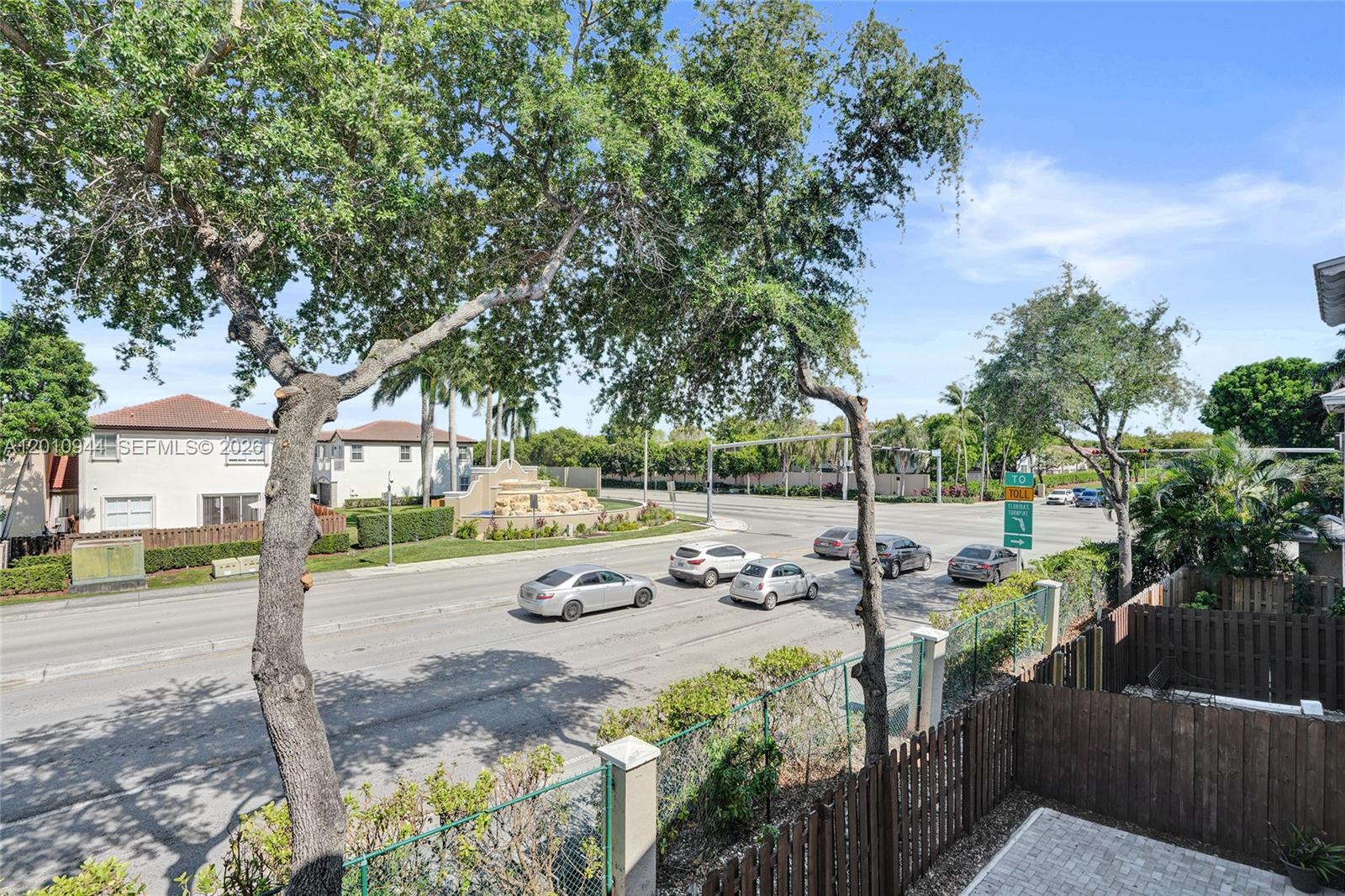 RESERVE AT DORAL WEST - Residential Lease