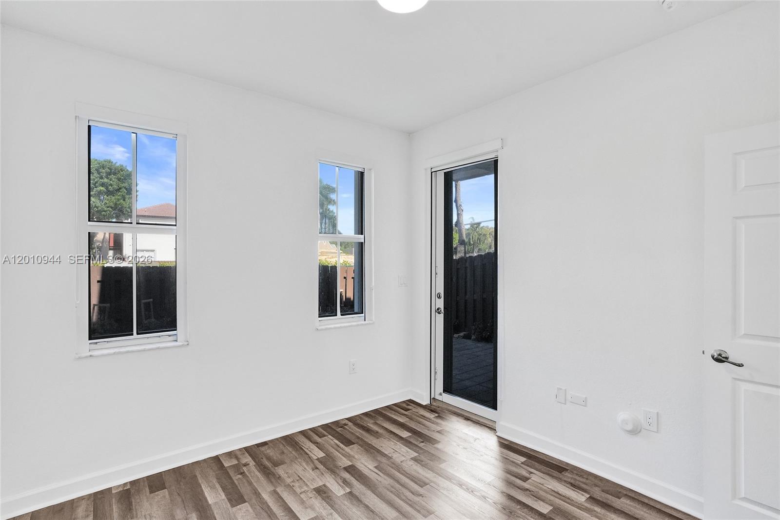 RESERVE AT DORAL WEST - Residential Lease