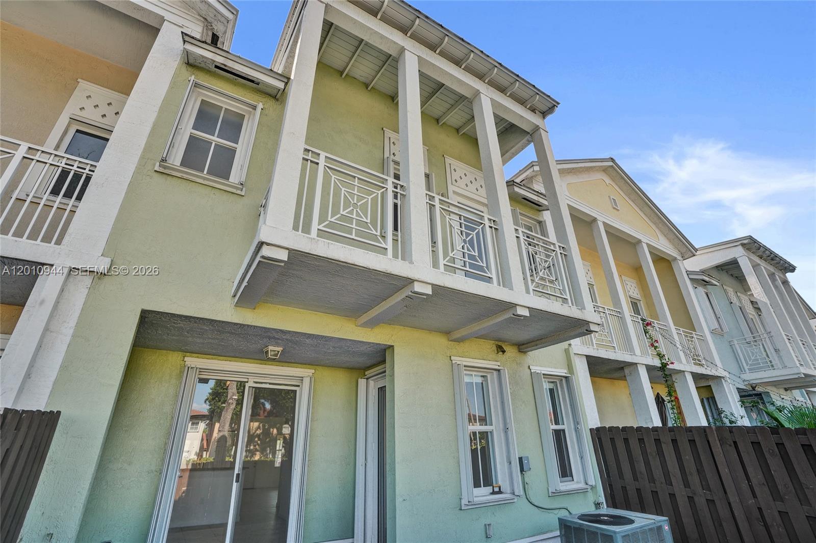 RESERVE AT DORAL WEST - Residential Lease