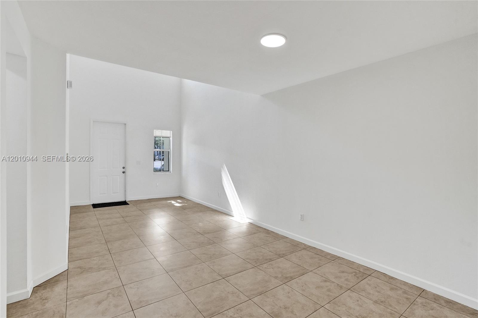 RESERVE AT DORAL WEST - Residential Lease